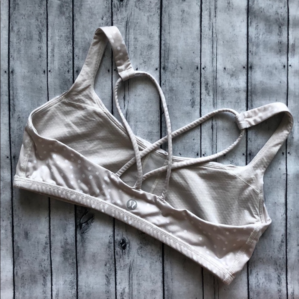 Lululemon Free to Be bra low impact size 6